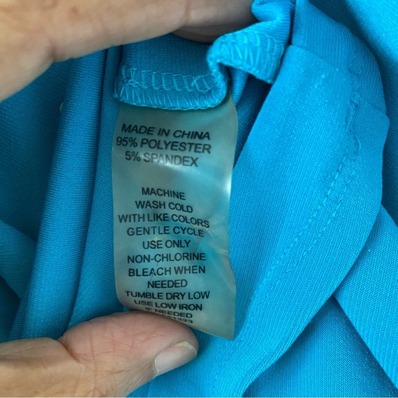 CHAUS SKY BLUE TOP - Picture 8 of 8